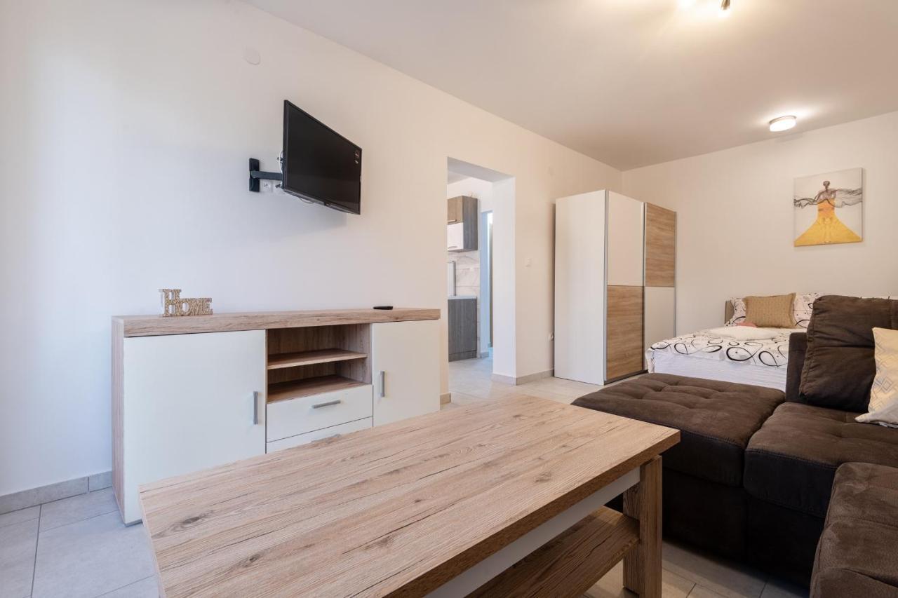 Apartments Mira Neum Luaran gambar