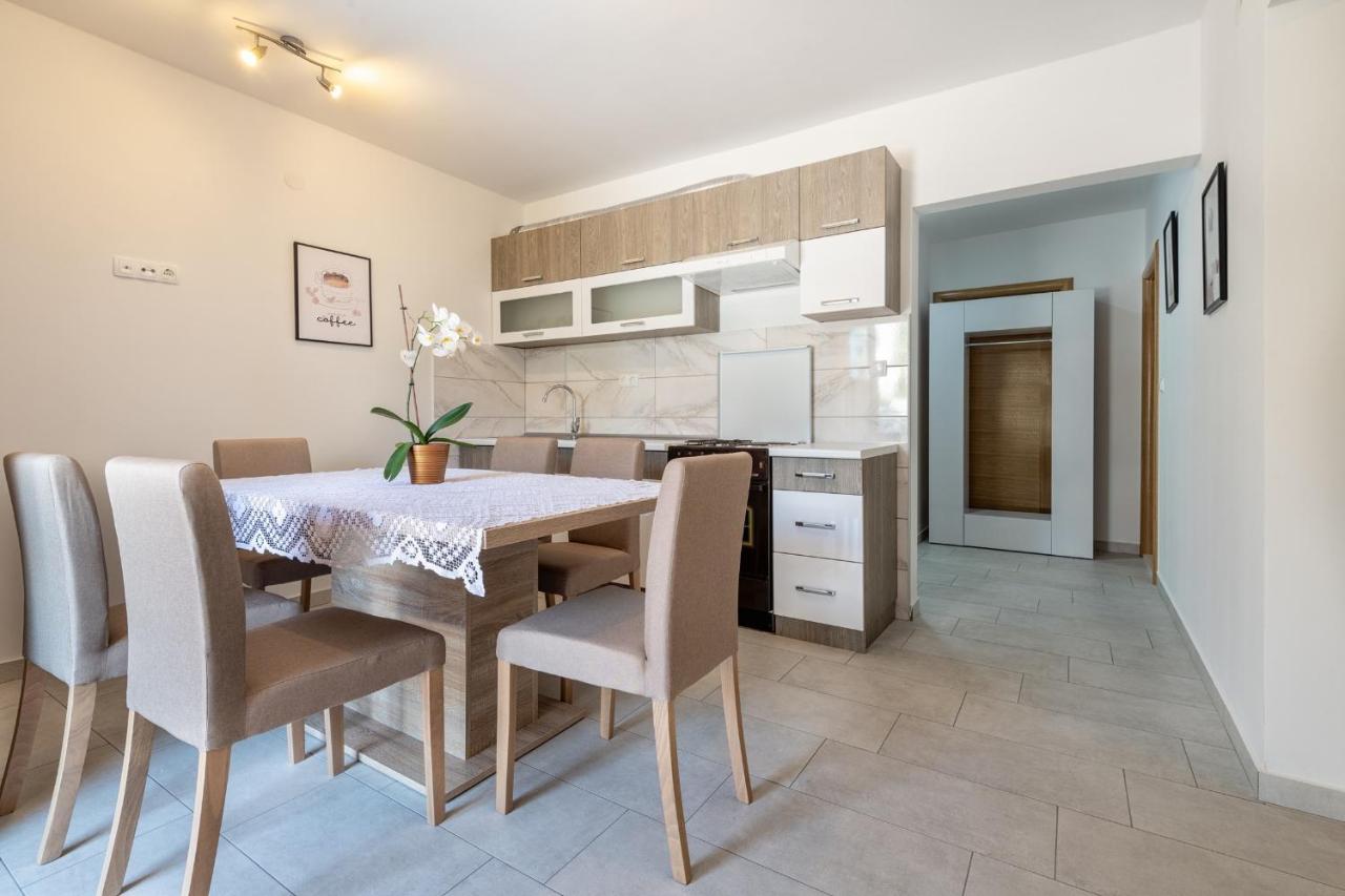 Apartments Mira Neum Luaran gambar