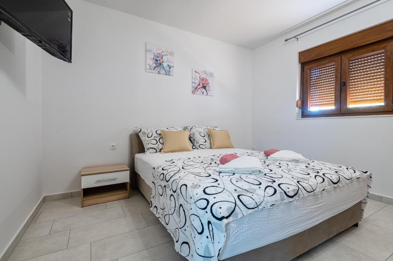 Apartments Mira Neum Luaran gambar