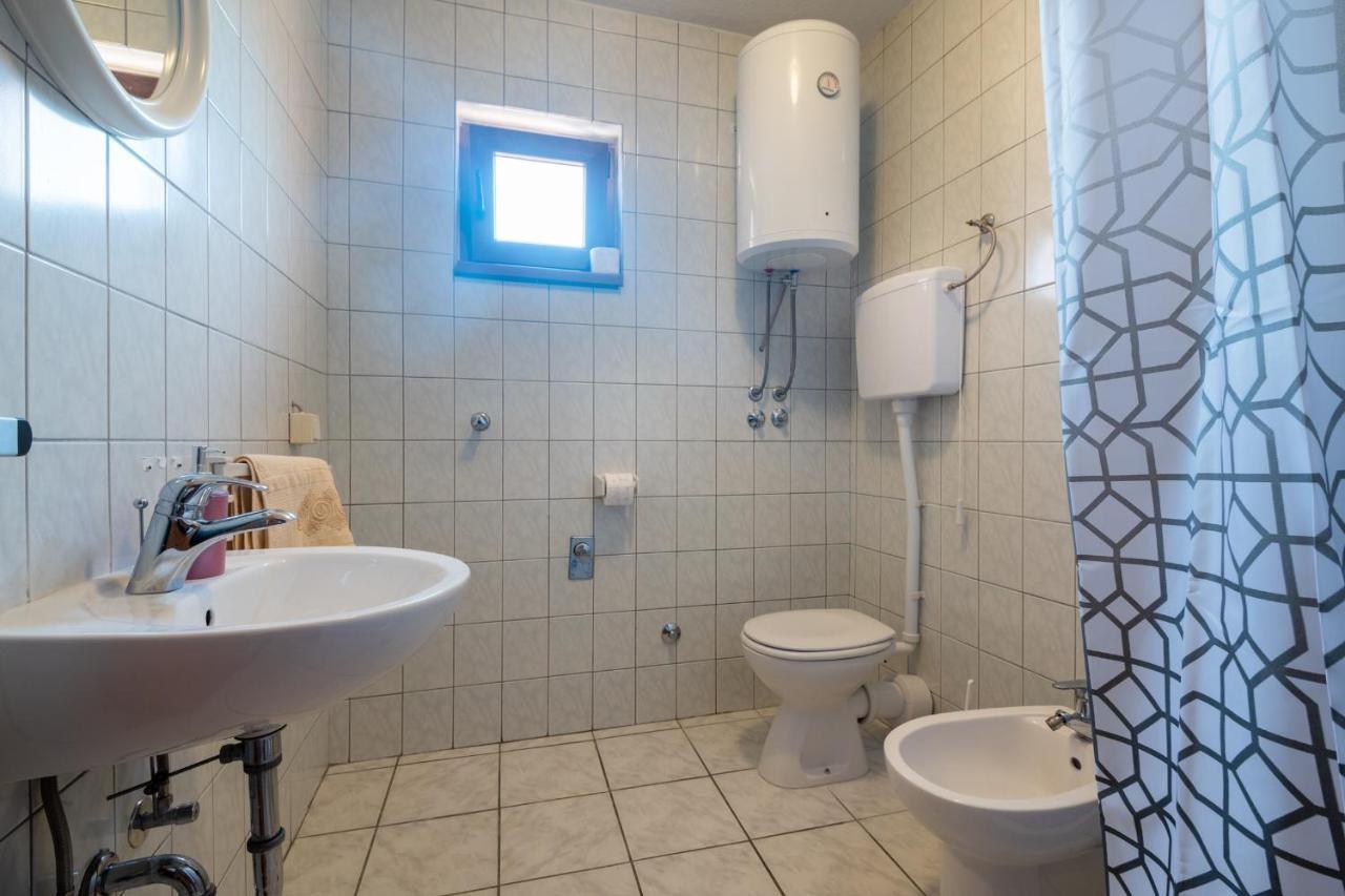 Apartments Mira Neum Luaran gambar