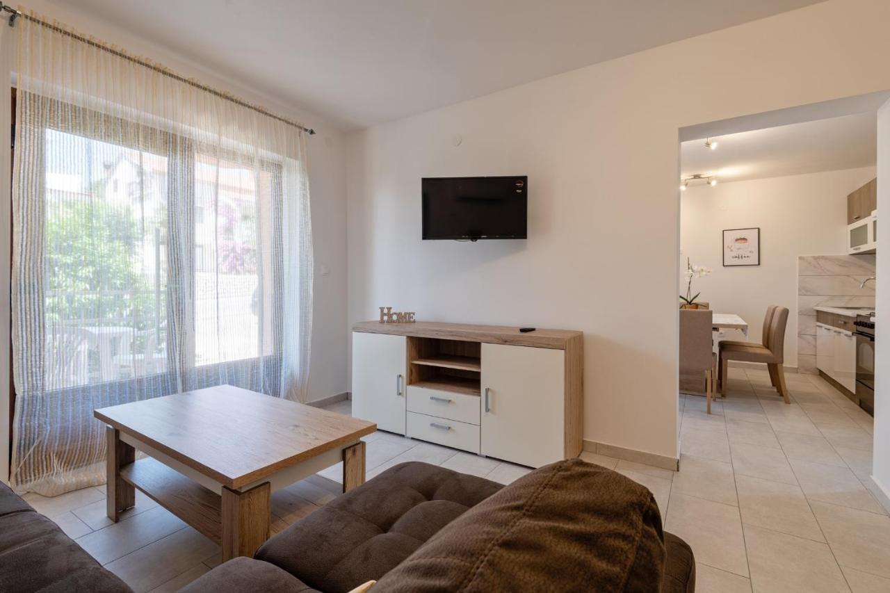 Apartments Mira Neum Luaran gambar